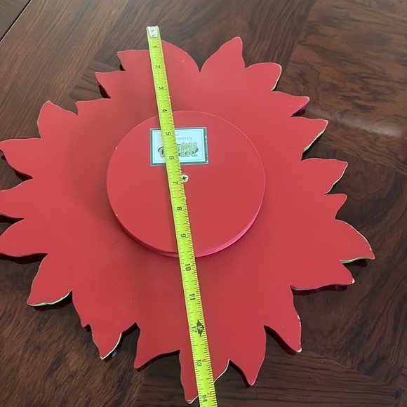 Collections Etc. Wooden Poinsettia Lazy Susan - Picture 9 of 10